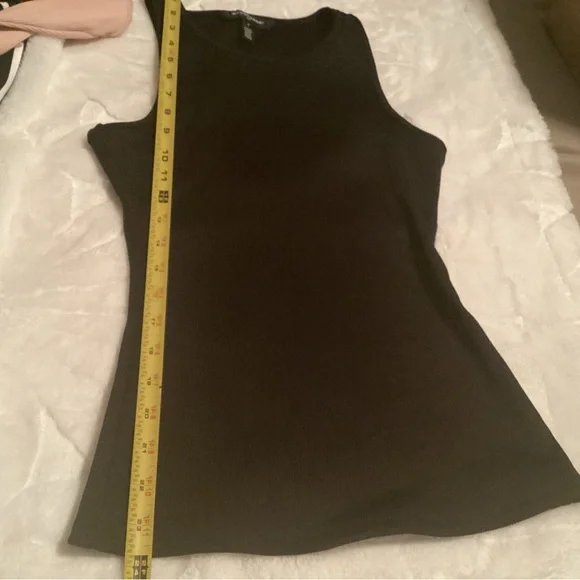 White House Black Market Striped and Solid Tank Tops Set - Picture 3 of 4